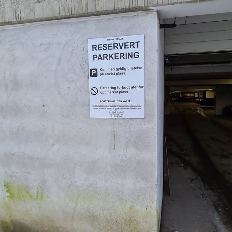 Reservert parkering skilt